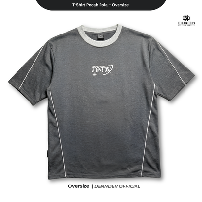 DEN N DEV - Kaos Oversize Pria T-Shirt Lengan Pendek Pecah Pola Casual Look