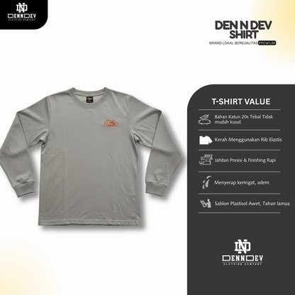 DEN N DEV - T Shirt Lengan Panjang Logo Dada Patchbordir