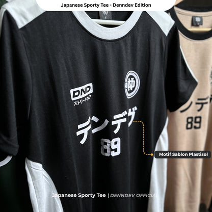 DEN N DEV Kaos Sporty Pria Lengan Pendek Japanese Streetwear Tee Pecah Pola Jersey Retro Distro
