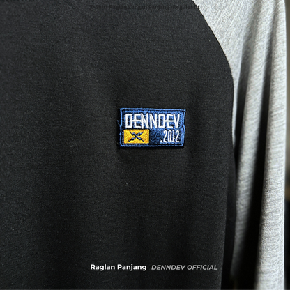 DEN N DEV | Kaos Lengan Panjang Raglan Pria Katun 20s | Kaos Cowok Sporty Casual