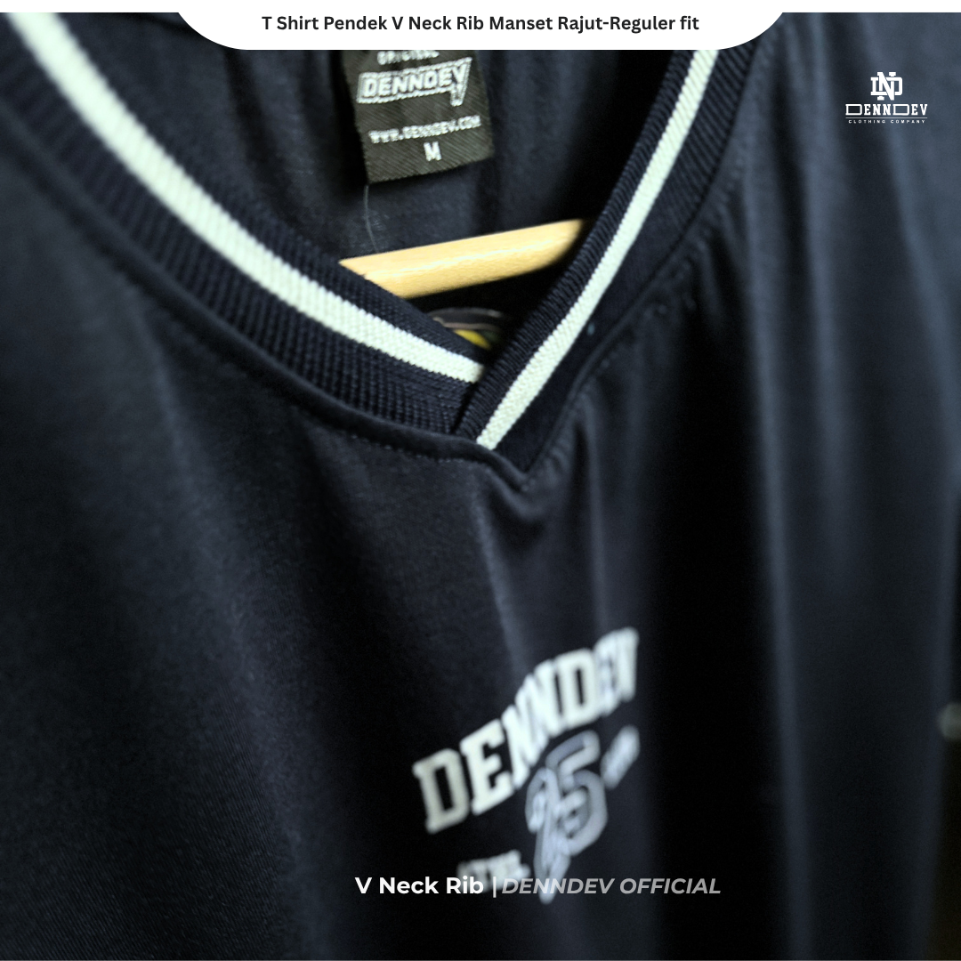 DEN N DEV - T Shirt Pendek Motif Angka V Neck Rib Manset Rajut